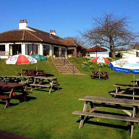 The Lazy Otter Bed & Breakfast Stretham Exterior photo